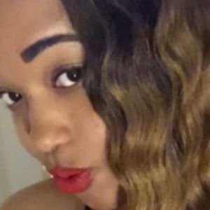 Meet your Posher, Teah